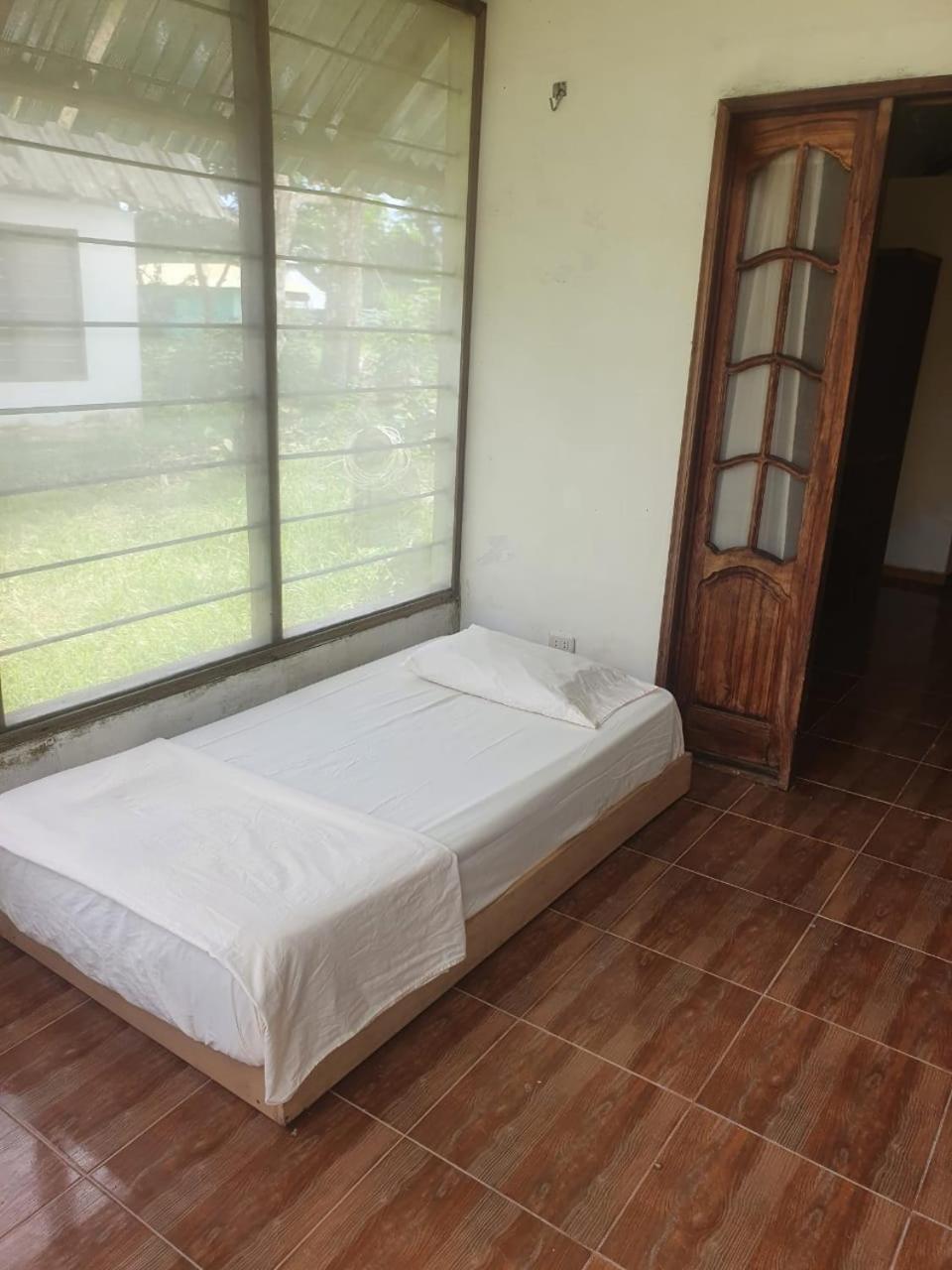 Hotel Karupa Amazonas Leticia Buitenkant foto