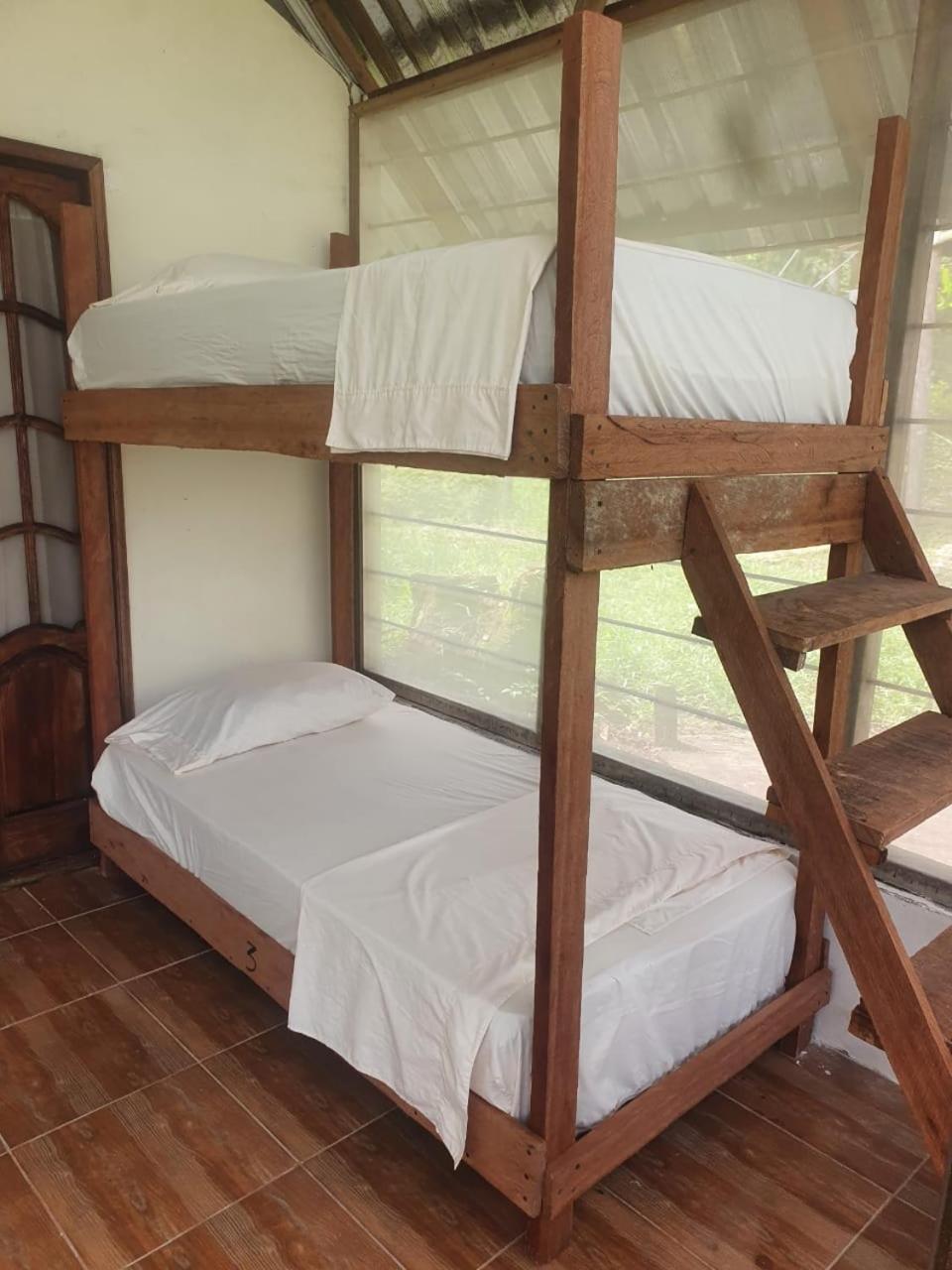 Hotel Karupa Amazonas Leticia Buitenkant foto